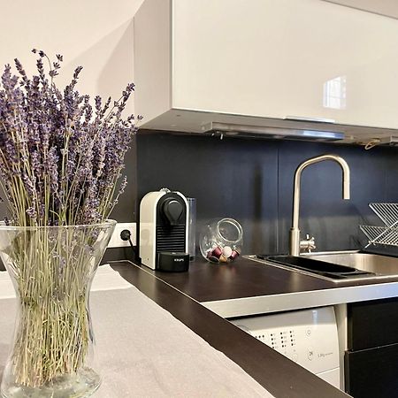 Alice Apartment - Andrassy Street بودابست المظهر الخارجي الصورة