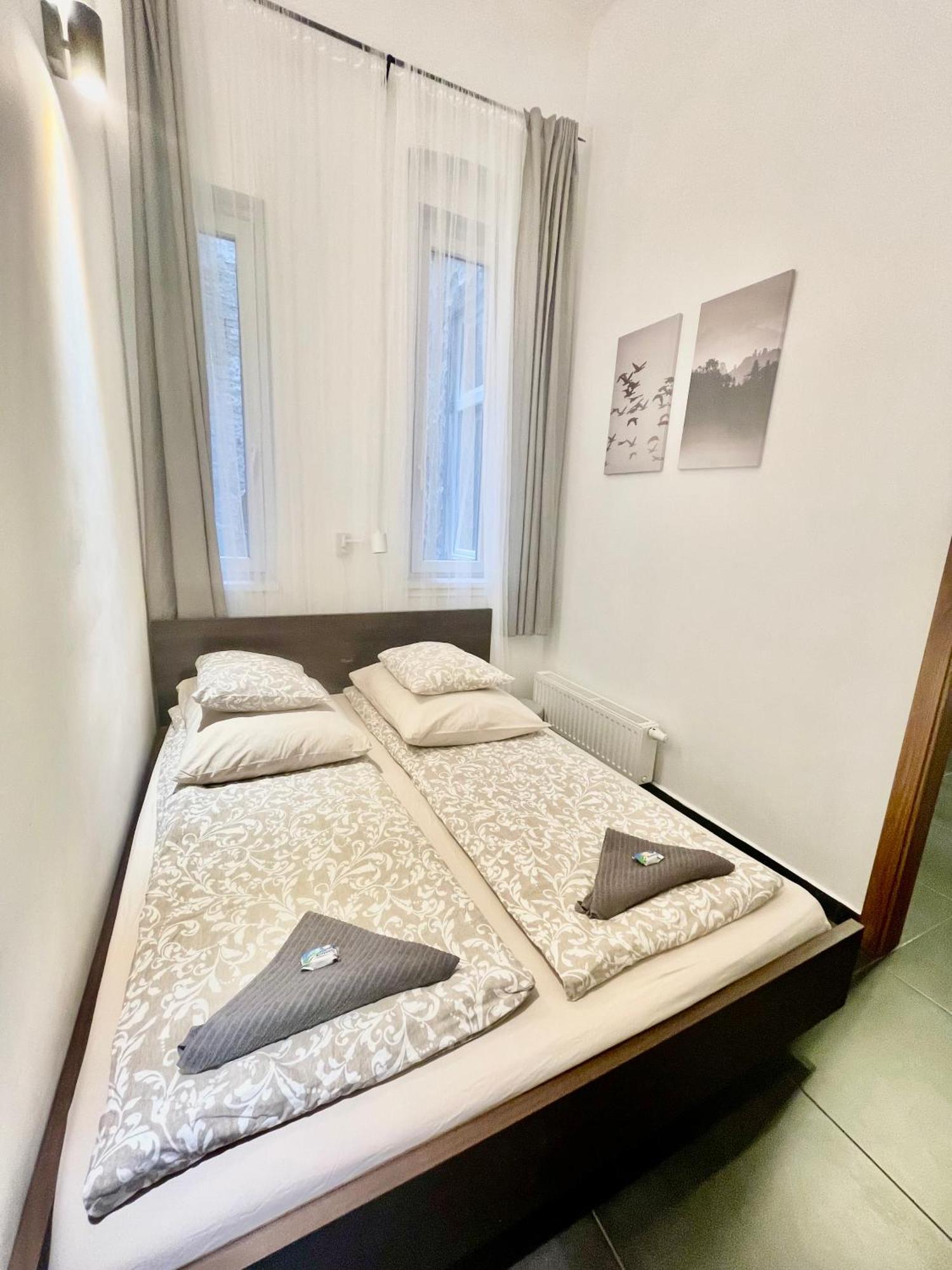 Alice Apartment - Andrassy Street بودابست المظهر الخارجي الصورة